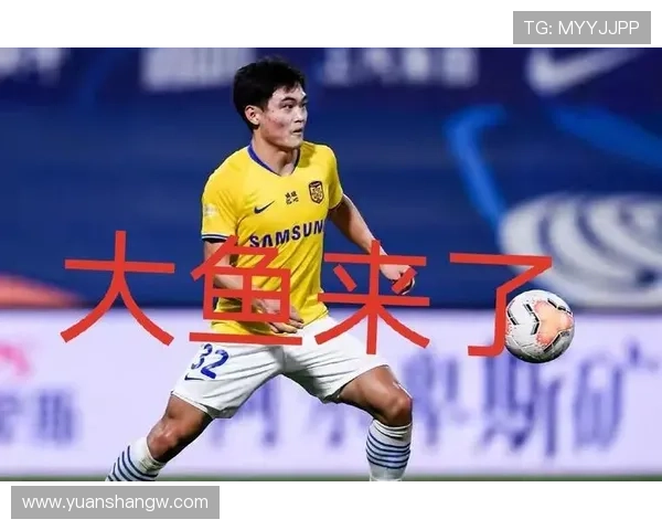 黄紫昌带伤出战创纪录!额眉缝八针仍头球破门 黄紫昌带伤出战创纪录!额眉缝八针仍头球破门